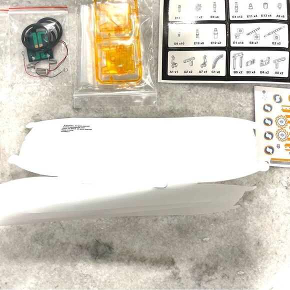 Discovery Kids Solar Robot Creation Kit Age 8+ New in Box! - Picture 8 of 8